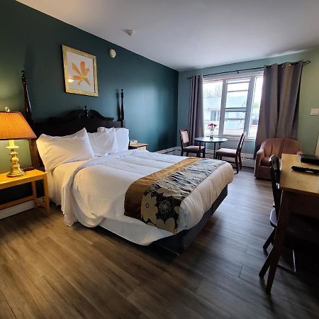 Highland Motel นอร์ทซิดนีย์ ภายนอก รูปภาพ
